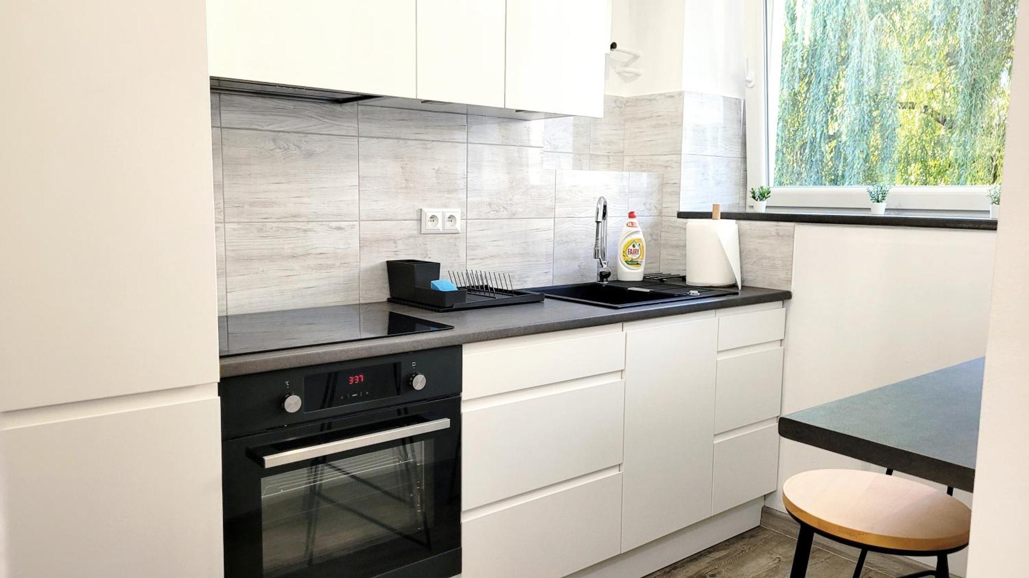 Great Life - Apartment Next To Metro Station Warszawa Exteriör bild